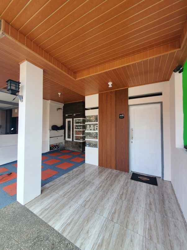 dijual rumah komplek kiaracondong