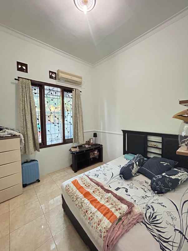 dijual rumah komplek kiarasari asri bandung