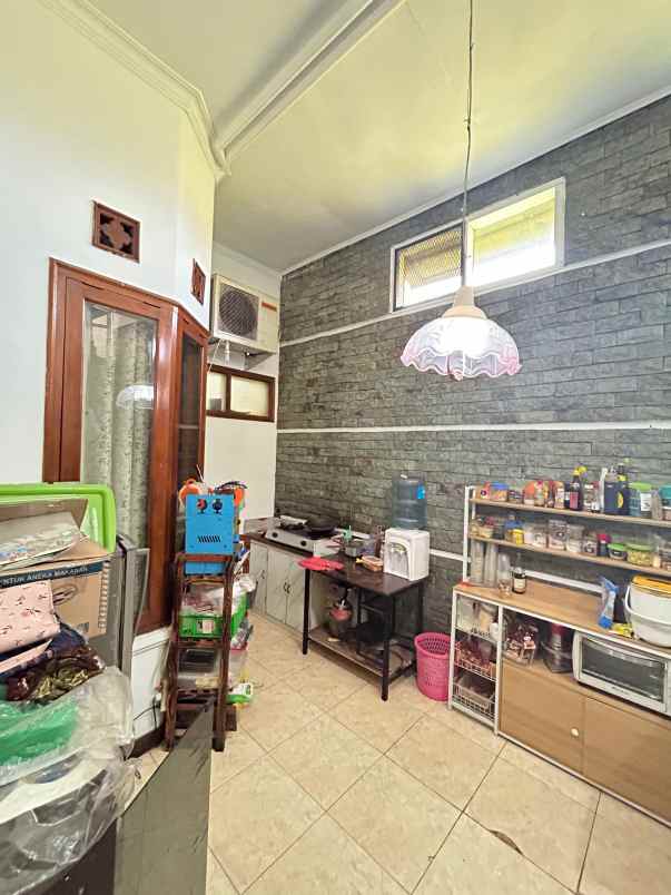 dijual rumah komplek kiarasari asri bandung