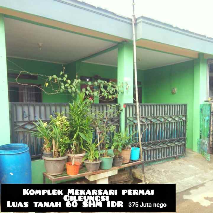 dijual rumah komplek mekar sari permai