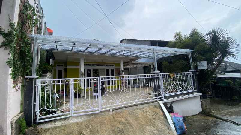 dijual rumah komplek pondok sukamulus