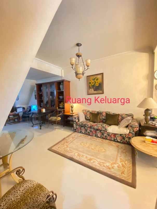 dijual rumah komplek prima indah grogol