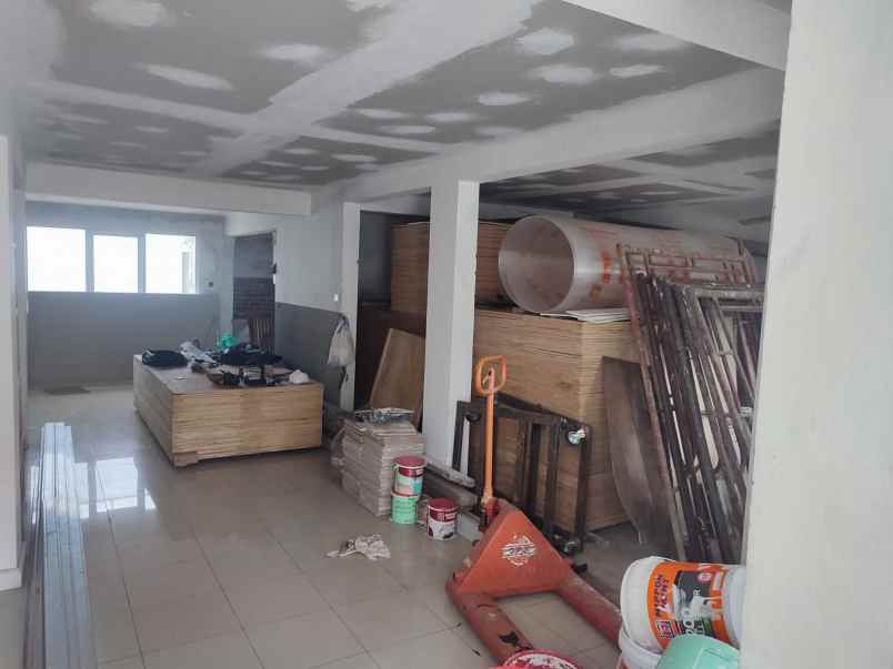 dijual rumah komplek setraduta bandung