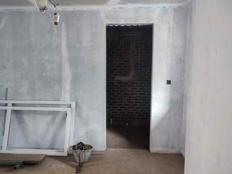 dijual rumah komplek setraduta bandung