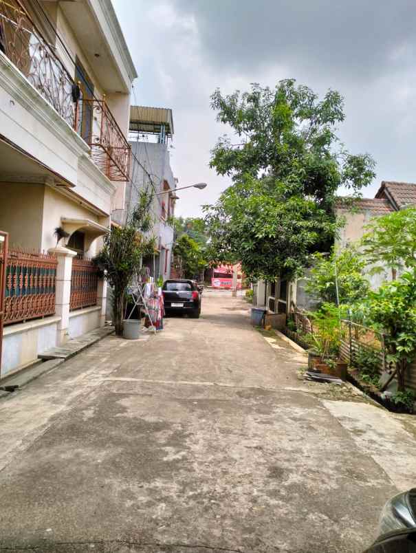 dijual rumah kontrakan 3 pintu di bekasi timur