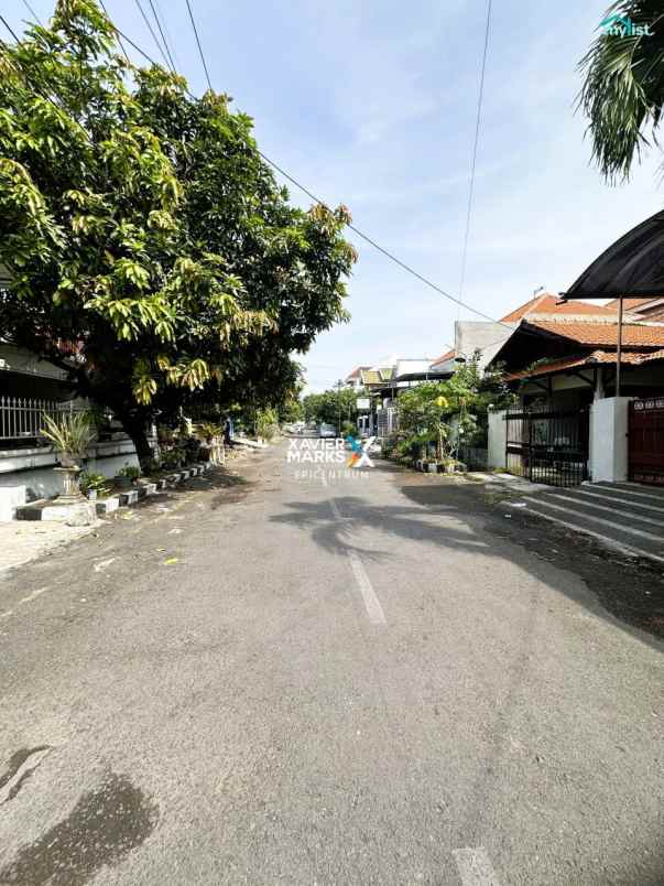 dijual rumah kos aktif medokan ayu gununganyar rungkut