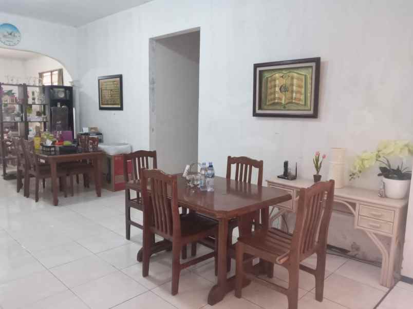 dijual rumah kramat pela