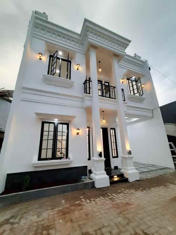 dijual rumah kukusan depok jawa barat