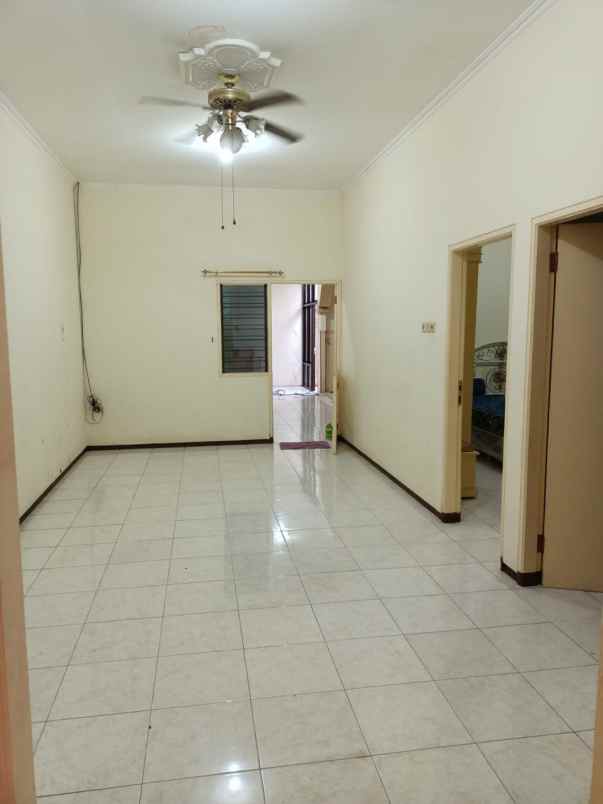 dijual rumah lebak rejo