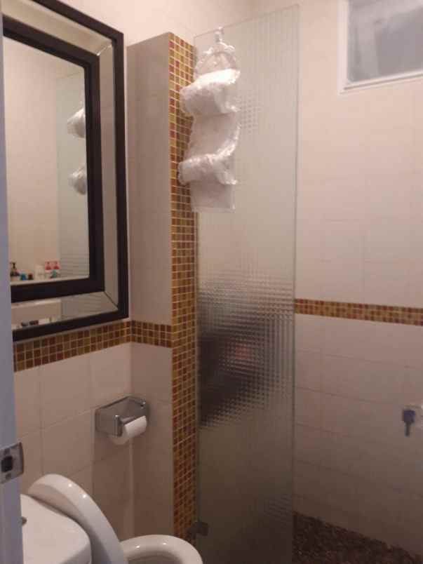 dijual rumah luas asri lokasi di pondok labu cilandak