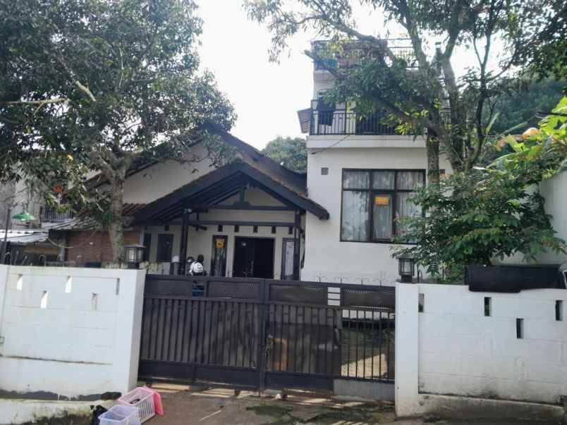 dijual rumah luas siap huni di cilengkrang bandung