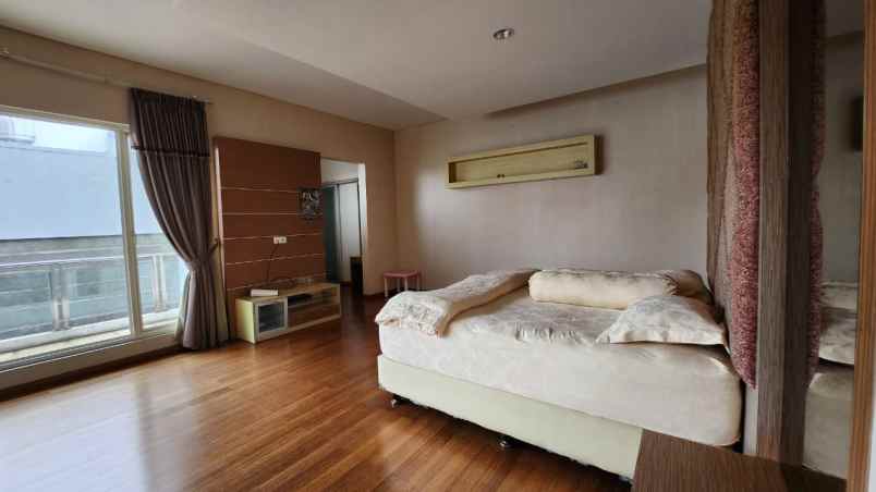 dijual rumah m residence sunter agung