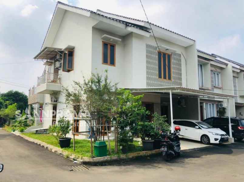 dijual rumah mampang