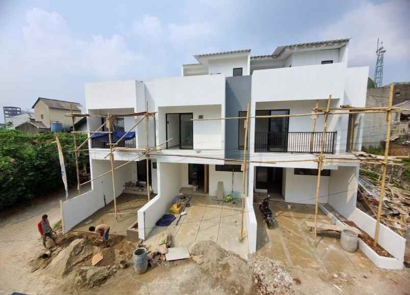 dijual rumah manunggal