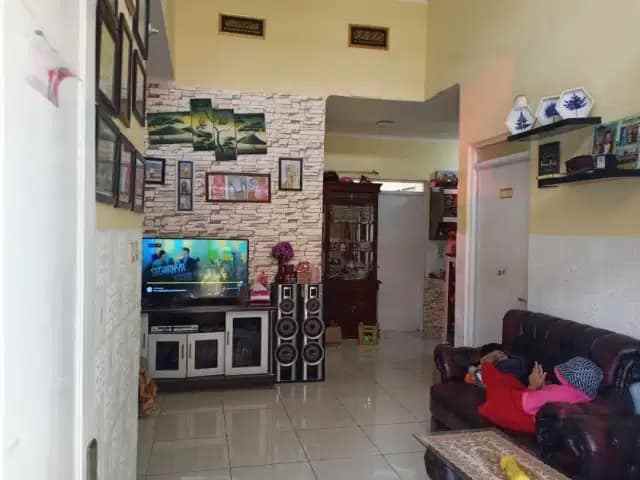 dijual rumah margaluyu