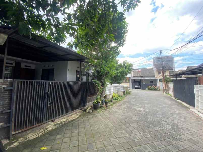 dijual rumah margasari