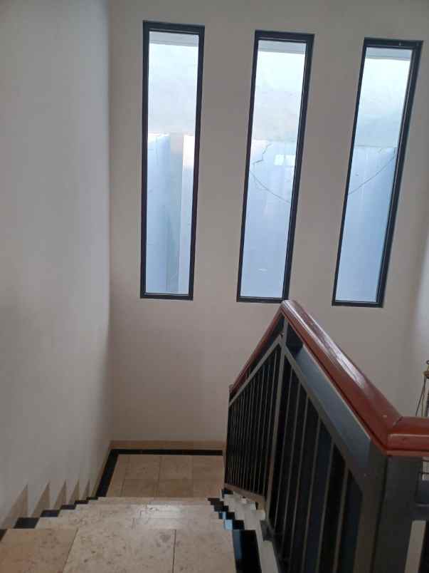 dijual rumah mewah murah cibubur bogor