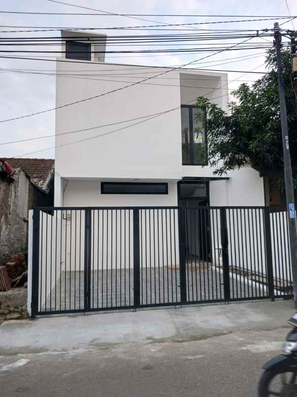 dijual rumah minimalis modern dekat lrt harjamukti