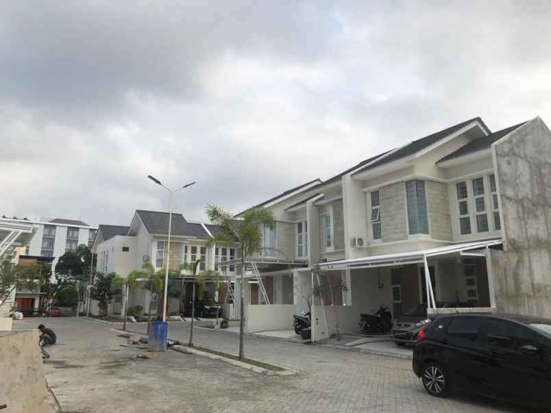 dijual rumah modern baru di wirobrajan yogyakarta