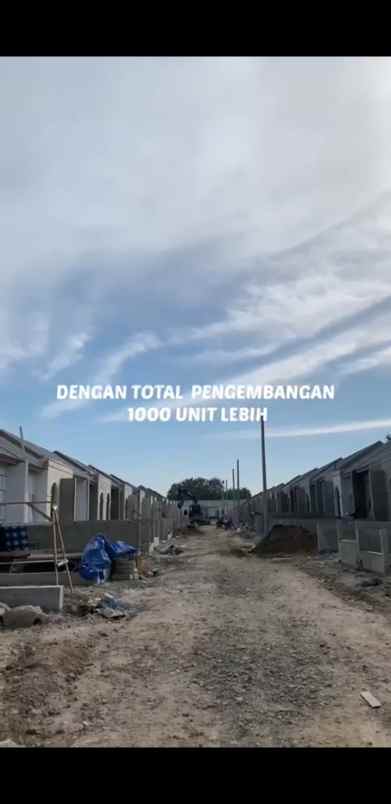 dijual rumah morowuku kedamean gresik