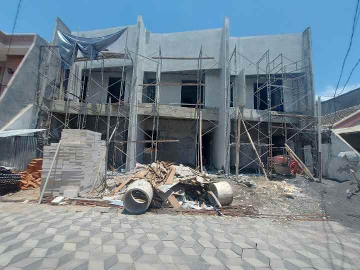 dijual rumah mulyosari bpd