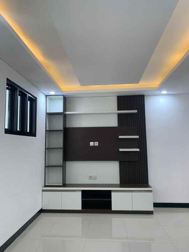 dijual rumah murah desain by request