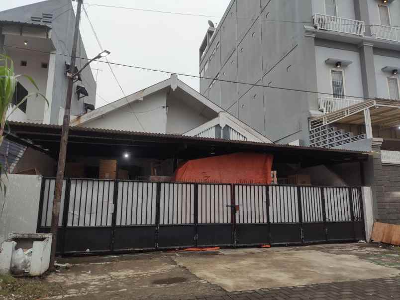 dijual rumah ngagel jaya