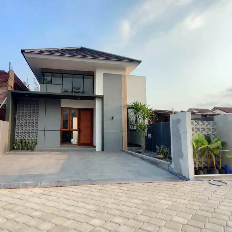 dijual rumah ngaglik sleman