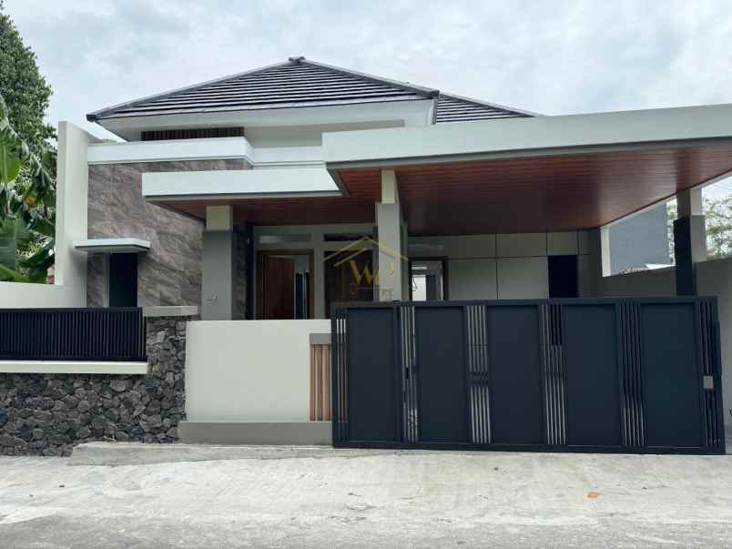 dijual rumah ngaglik sleman yogyakarta
