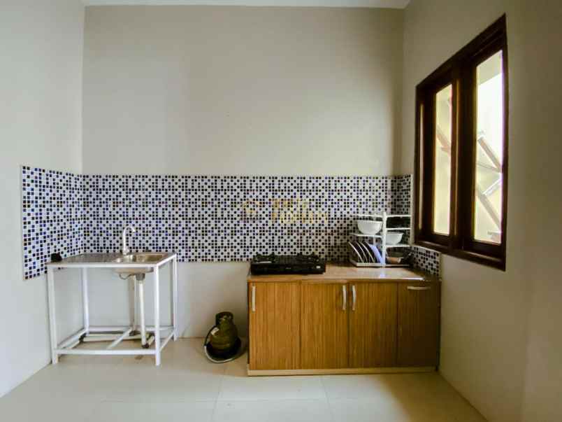 dijual rumah ngemplak