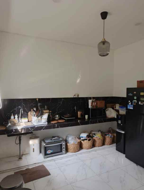 dijual rumah nusaloka bsd city