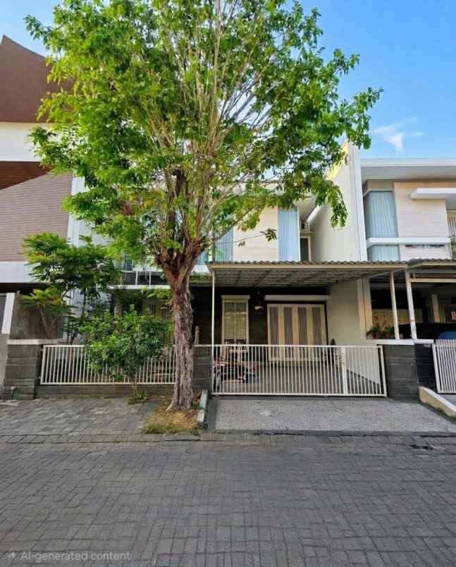 dijual rumah pakuwon city mulyorejo