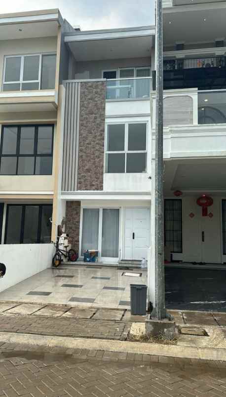 dijual rumah palm blossom