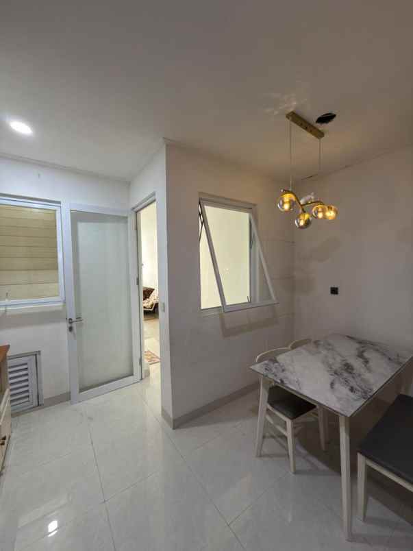 dijual rumah palm blossom