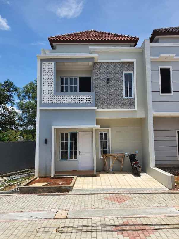 dijual rumah pancoran mas