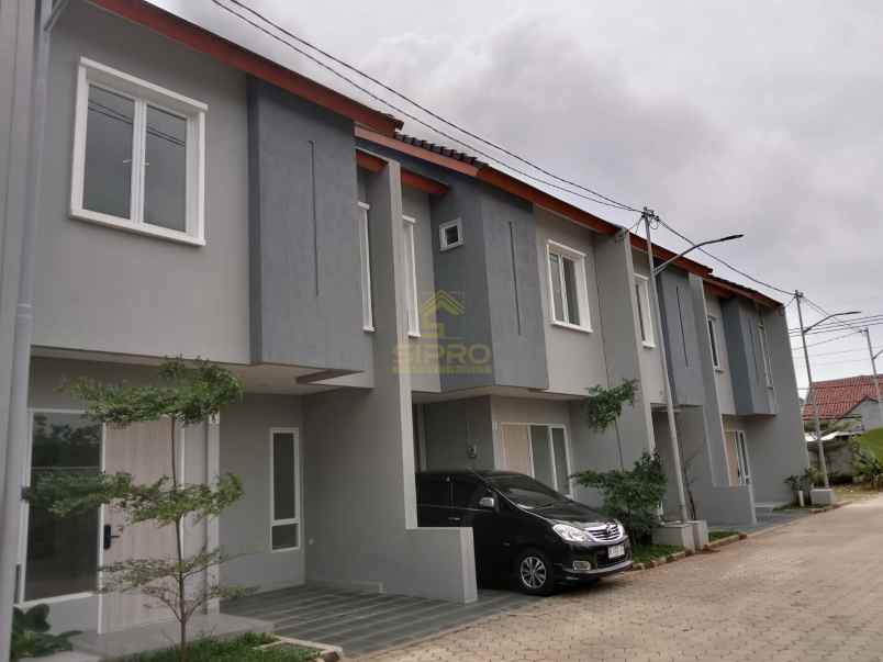 dijual rumah pancoran mas depok