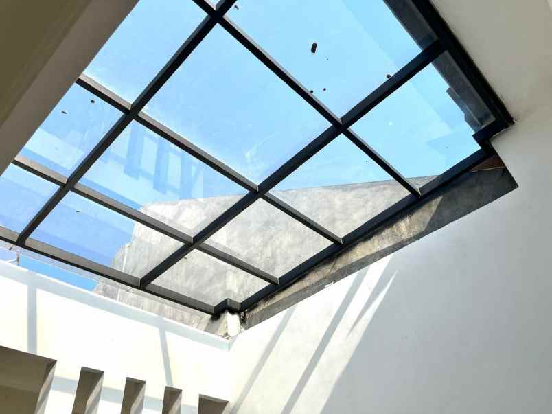 dijual rumah pantai mentari