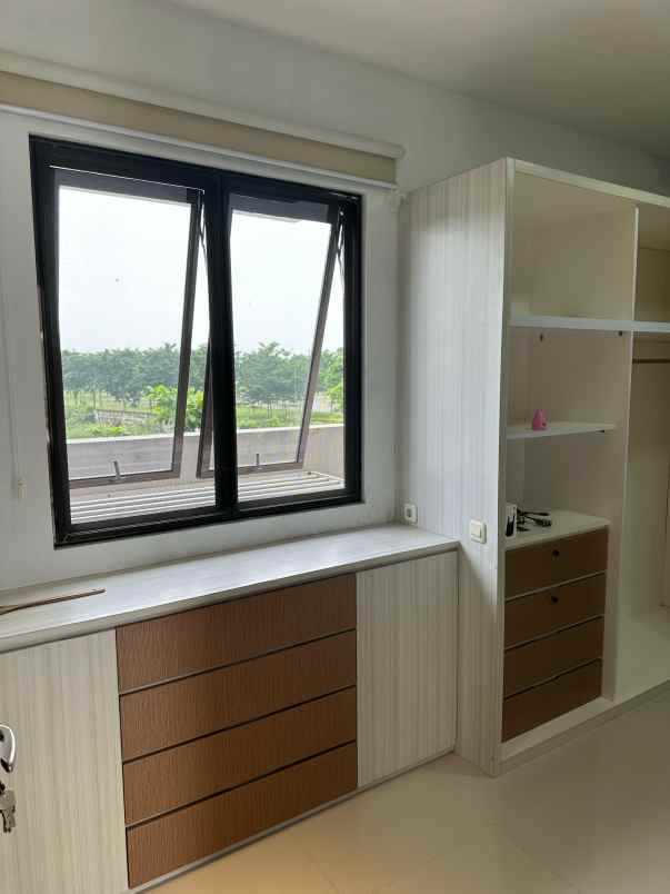 dijual rumah pantai mentari hamilton