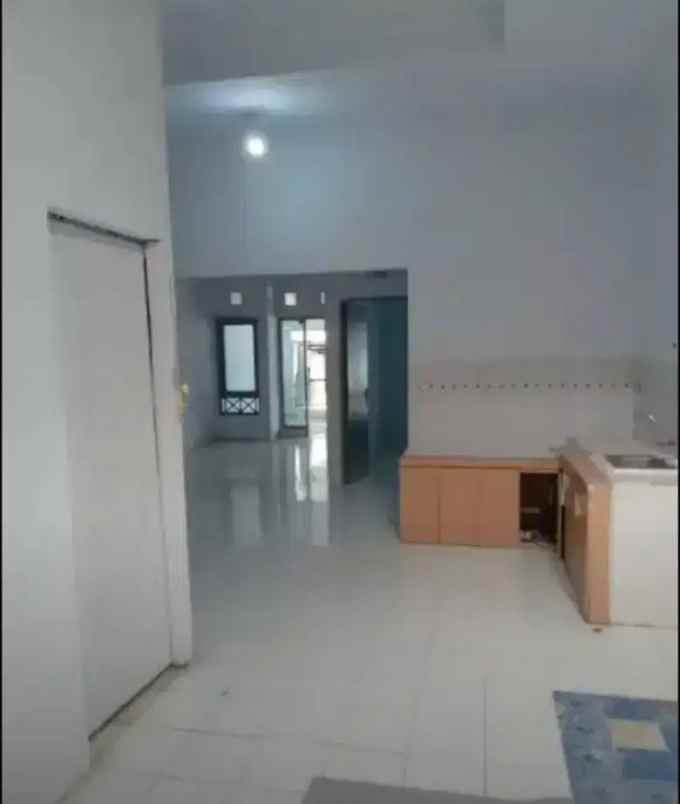 dijual rumah paradise serpong city