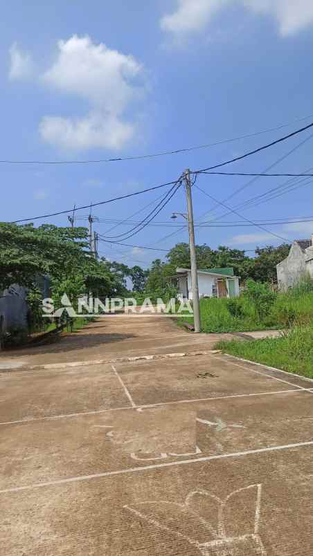 dijual rumah parung