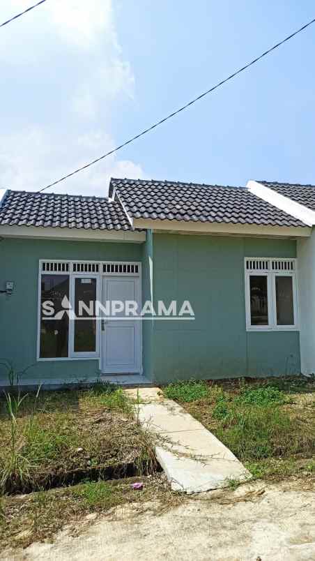 dijual rumah parung