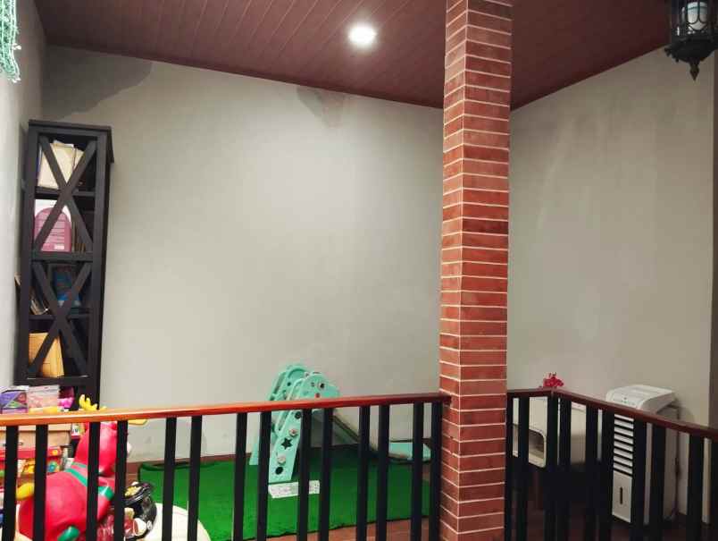 dijual rumah parung serang