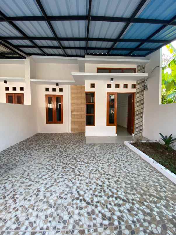 dijual rumah pasir putih