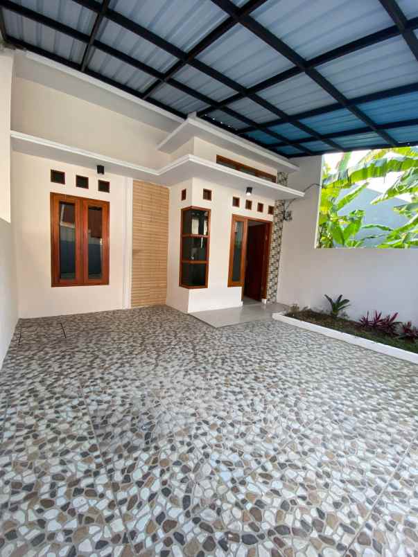 dijual rumah pasir putih