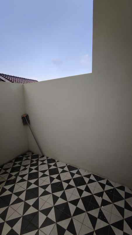 dijual rumah pasir putih