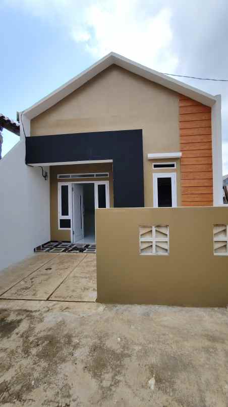 dijual rumah pasir putih