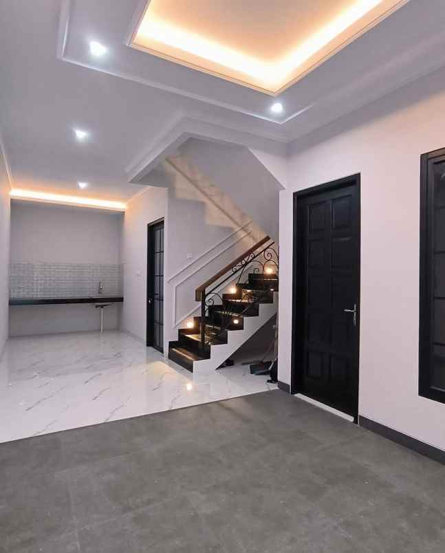 dijual rumah pejaten pasar minggu jaksel