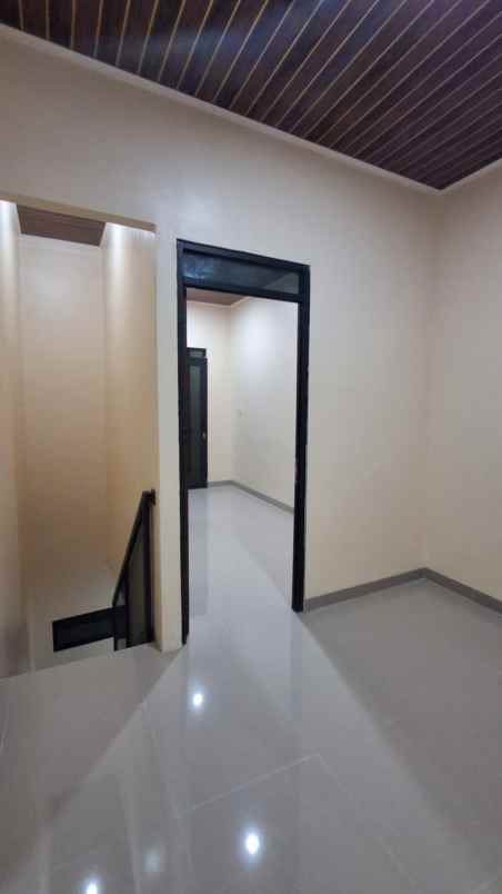 dijual rumah pengasinan sawangan depok