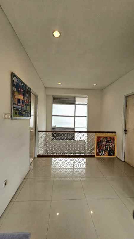 dijual rumah permata bintaro