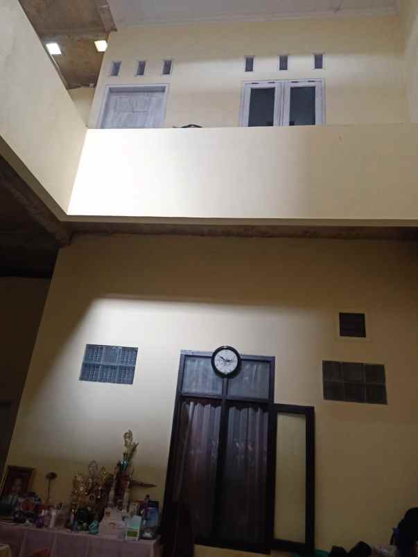 dijual rumah permata madang